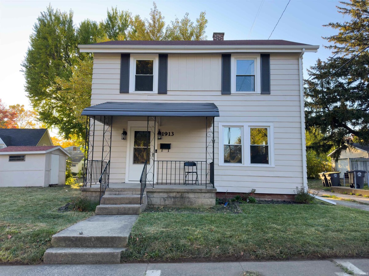 Photo - 1913 Meridian St House