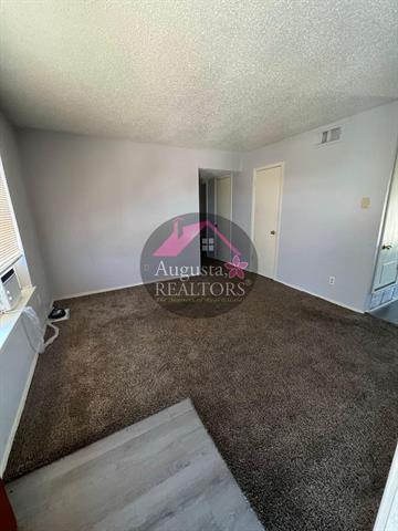 Photo - 2410 N Willis St