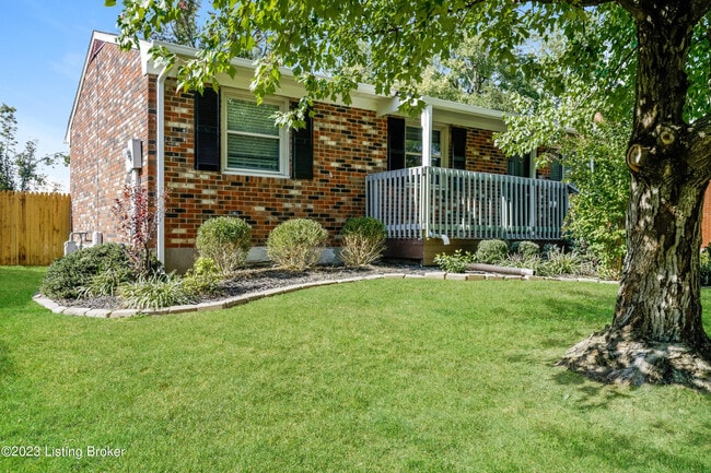 Photo - 11004 Albion Dr