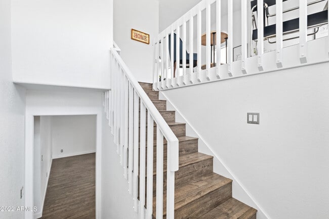 Photo - 2846 E Redwood Ln