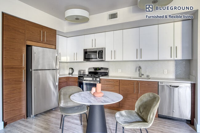 Photo - 299 Franklin St Unidad FL5-ID870
