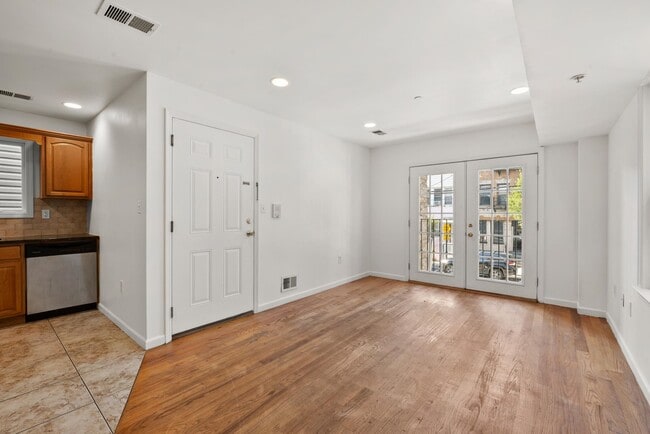 304 49th St Unit 1