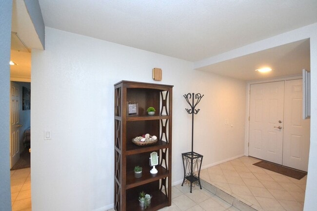 Photo - 3 bedroom, Fully Furnished Home