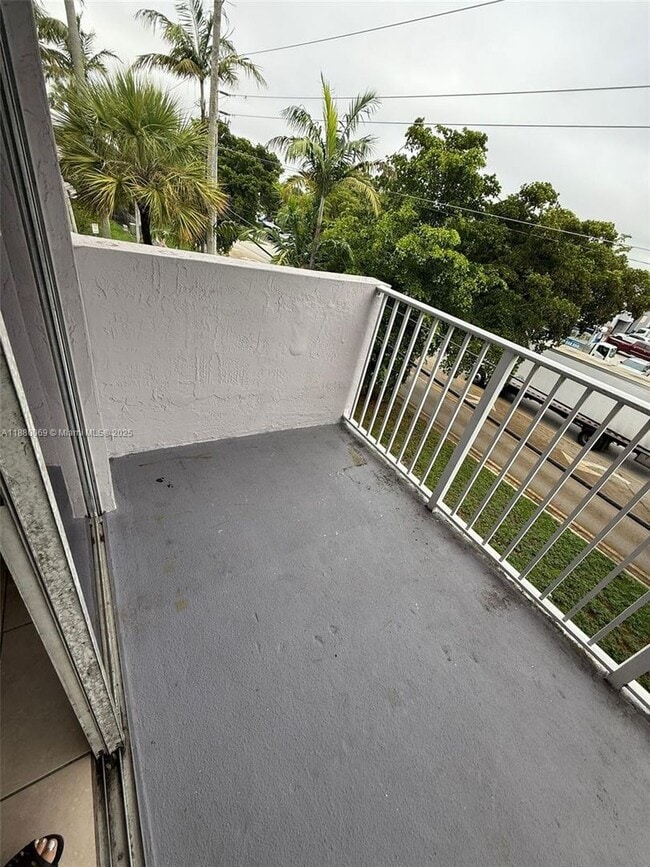 Photo - 2660 W 76th St