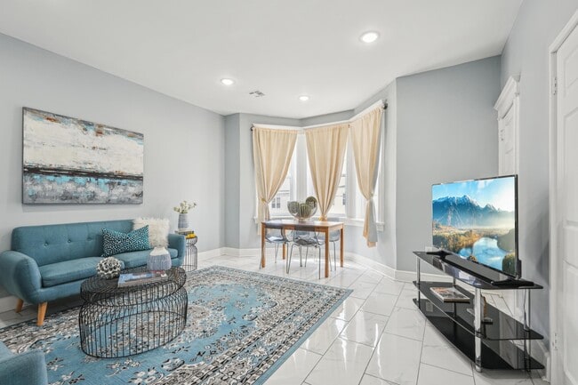 Photo - 214 Wegman Pkwy Apartamento Unidad 2