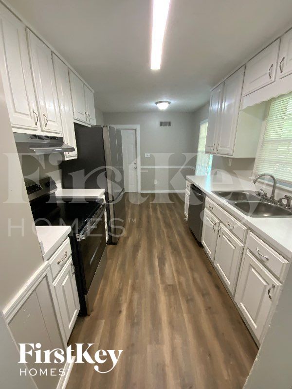 Photo - 1051 Tony Valley Dr SE