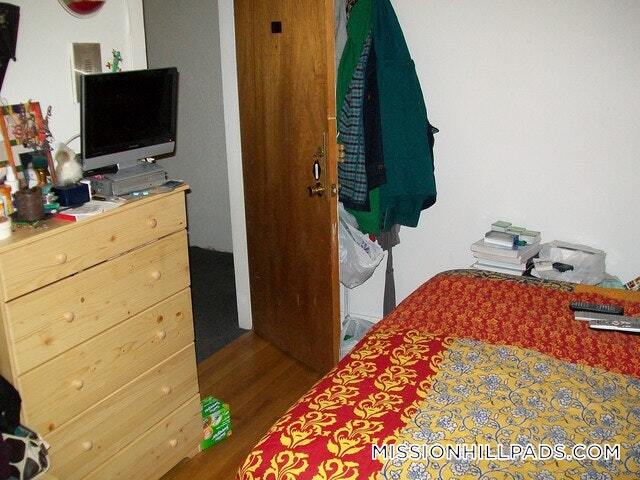 Photo - 55 S Huntington Ave Unidad 102