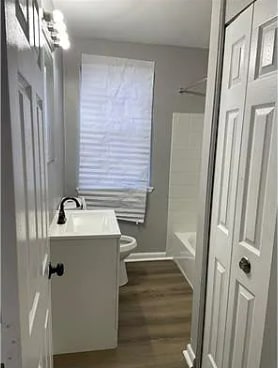 Photo - GREAT AREA 3 Bedrooms 1.5 Bathrooms