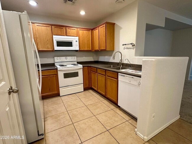 Photo - 5809 E Hampton Ave