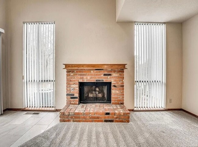 Photo - Beautiful 3bed/3bath Townhome Available in Westside Norman!!