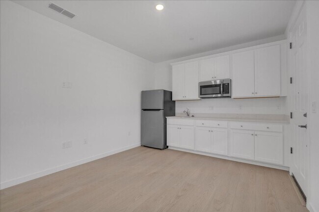 Photo - 12658 Rosefinch Wy