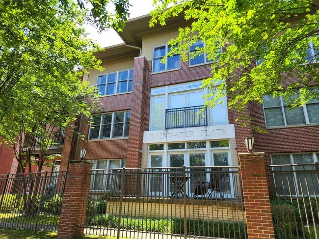 515 E Capitol Ave Unidad 104