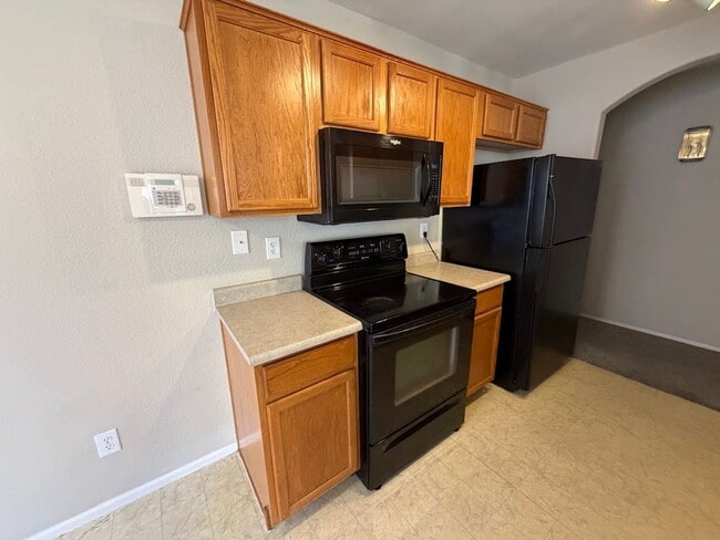 Photo - Beautiful 4 Bedroom Home for Rent in Goodyear!