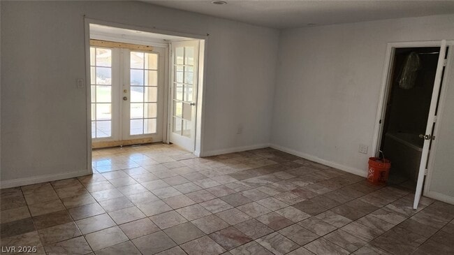 Photo - 4897 W Sawyer Ave