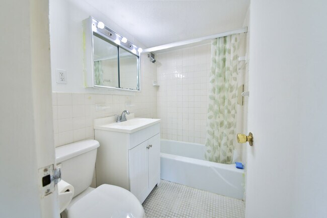 Photo - 6 Whittier Pl Unit 4E