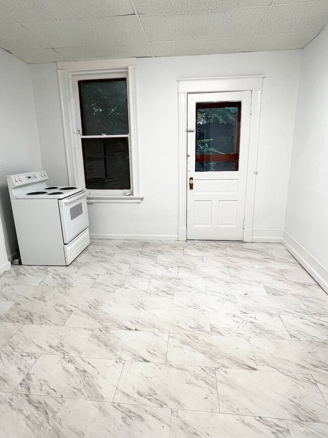 Photo - 2322 Chickasaw St