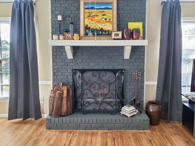 Photo - 2104 Pleasant View Ct SW