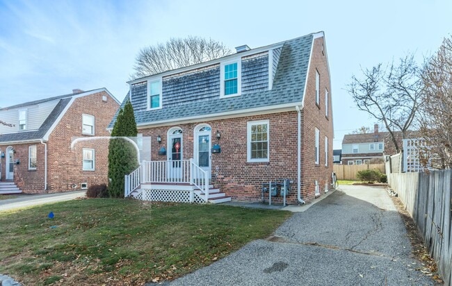 Photo - 79 Porpoise Way