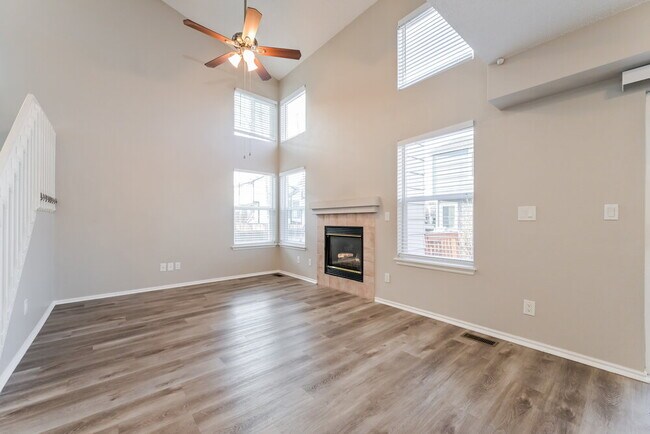 Photo - 16379 Bluebell Pl