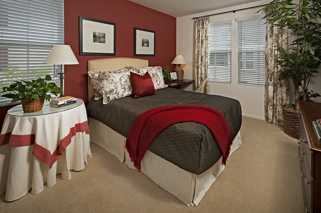 Quail Hill Apartment Homes For Rent in Irvine, CA