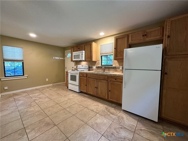 Photo - 818 W Hopkins St