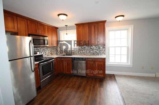 Photo - 55 Hanover St Unit Apt C