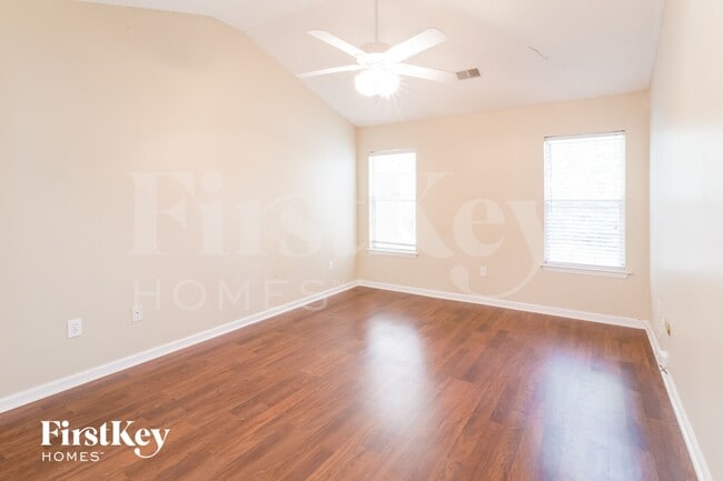 Photo - 1458 Caldwell Ct