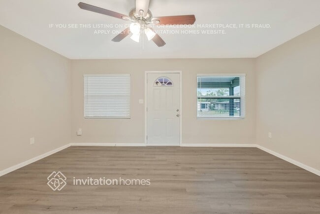 Photo - 6000 Balboa Dr