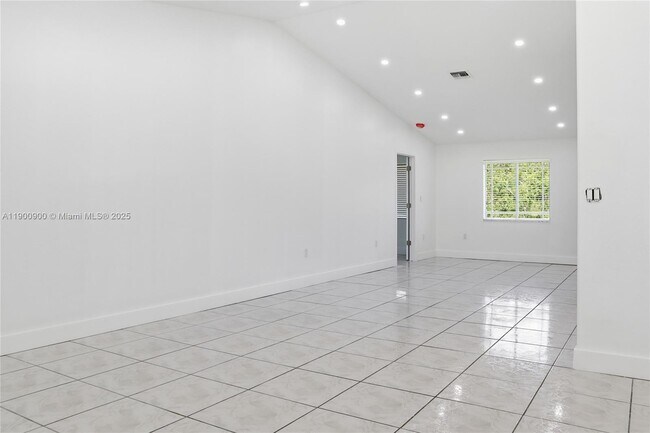 Photo - 19851 SW 79th Ave