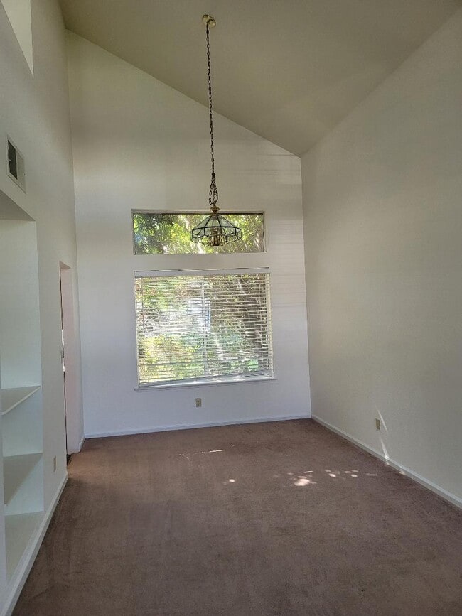 Photo - 1709 Evergreen Dr