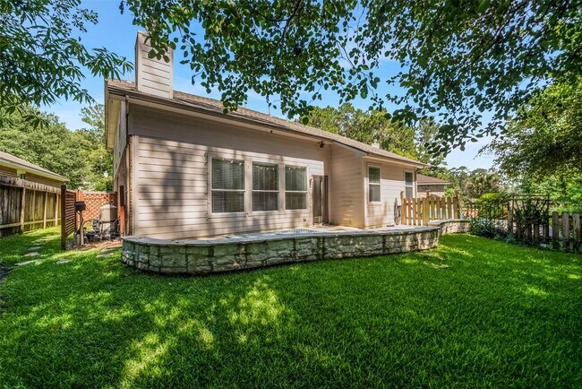 7 Ebony Oaks Pl