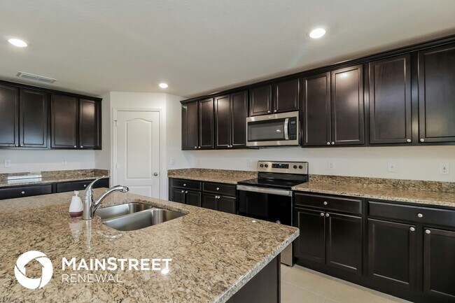 Photo - 35637 Rose Moss Ave