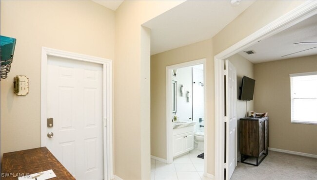 Building Photo - 6645 Huntington Lakes Cir Unit 201