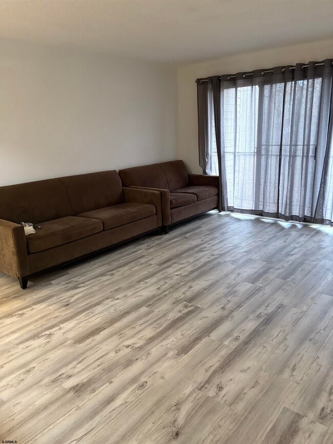 Photo - 113 Federal Ct Unit 113