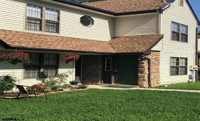 Building Photo - 3214 Juniper Ct Unit 3214-3214 Rental