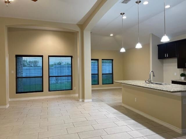 Photo - 507 Altozano Dr