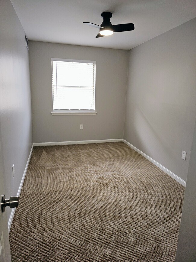 Photo - 412 N Armistead St Unit 102