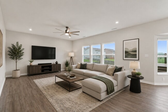 9802 Violet Cir