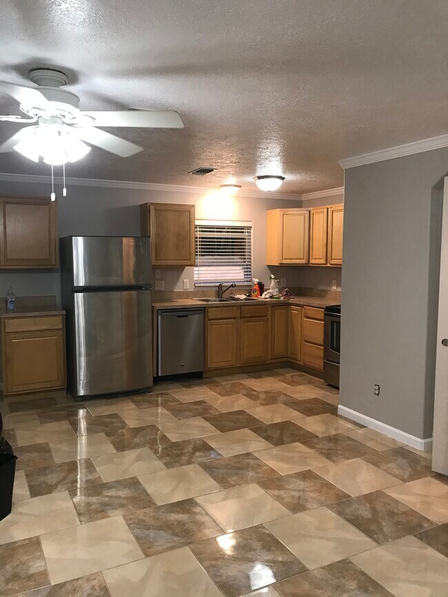 Kitchen, stainless appliances, maple cabinets - 3620 Mirror Ct Apartment Unit #2 of 2