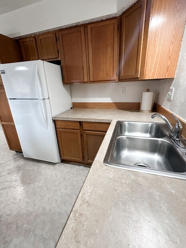 HUGE Furnished Studio LAKE ACCESS Washe... Rental House Rental in