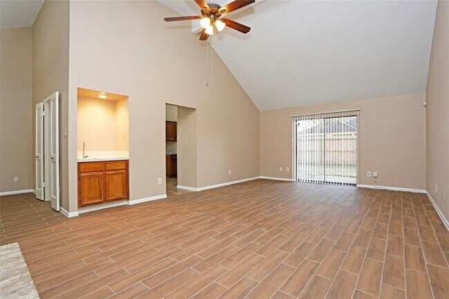Photo - 21623 Park York Dr