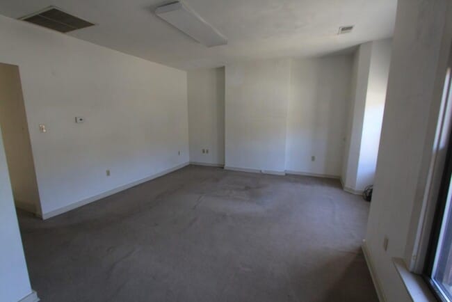 Photo - 2121 Murray Ave Unidad 3