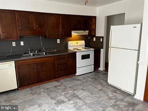 Building Photo - 400 Seward Ave Rental