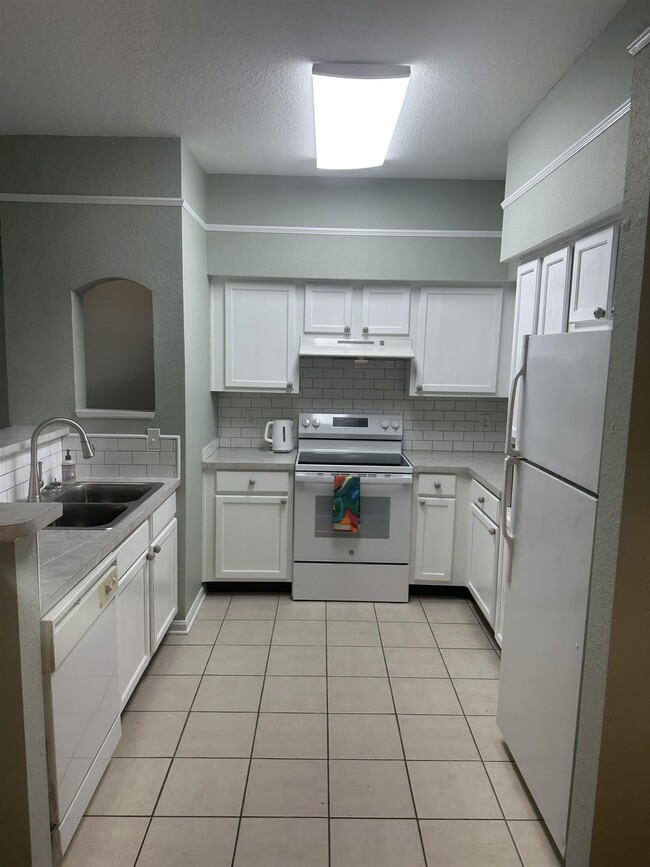 Photo - 2801 Chancellorsville Dr Unit 814