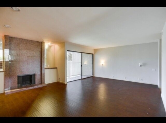 Downstairs bedroom - 1941 Alga Rd