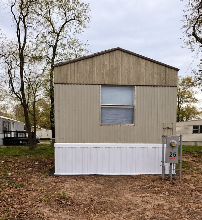 Photo - 25 Deerwood Park