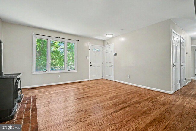 Photo - 7804 Stafford Hill Ct
