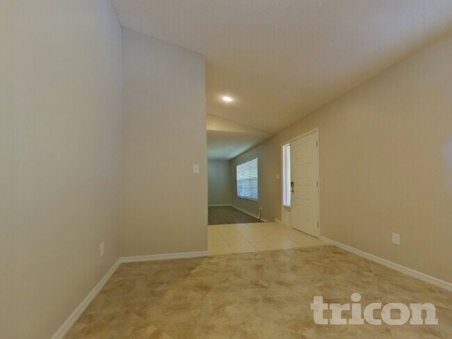 Photo - 1890 Long Pond Dr