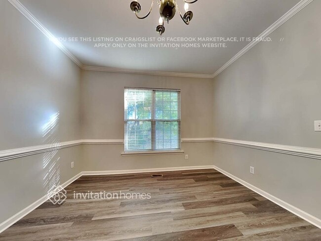 Photo - 8007 Harrington Woods Rd