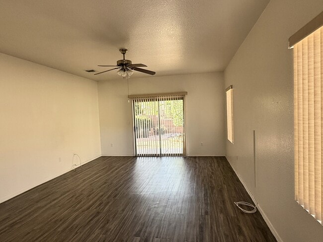 Photo - 2152 Indigo Creek Ave